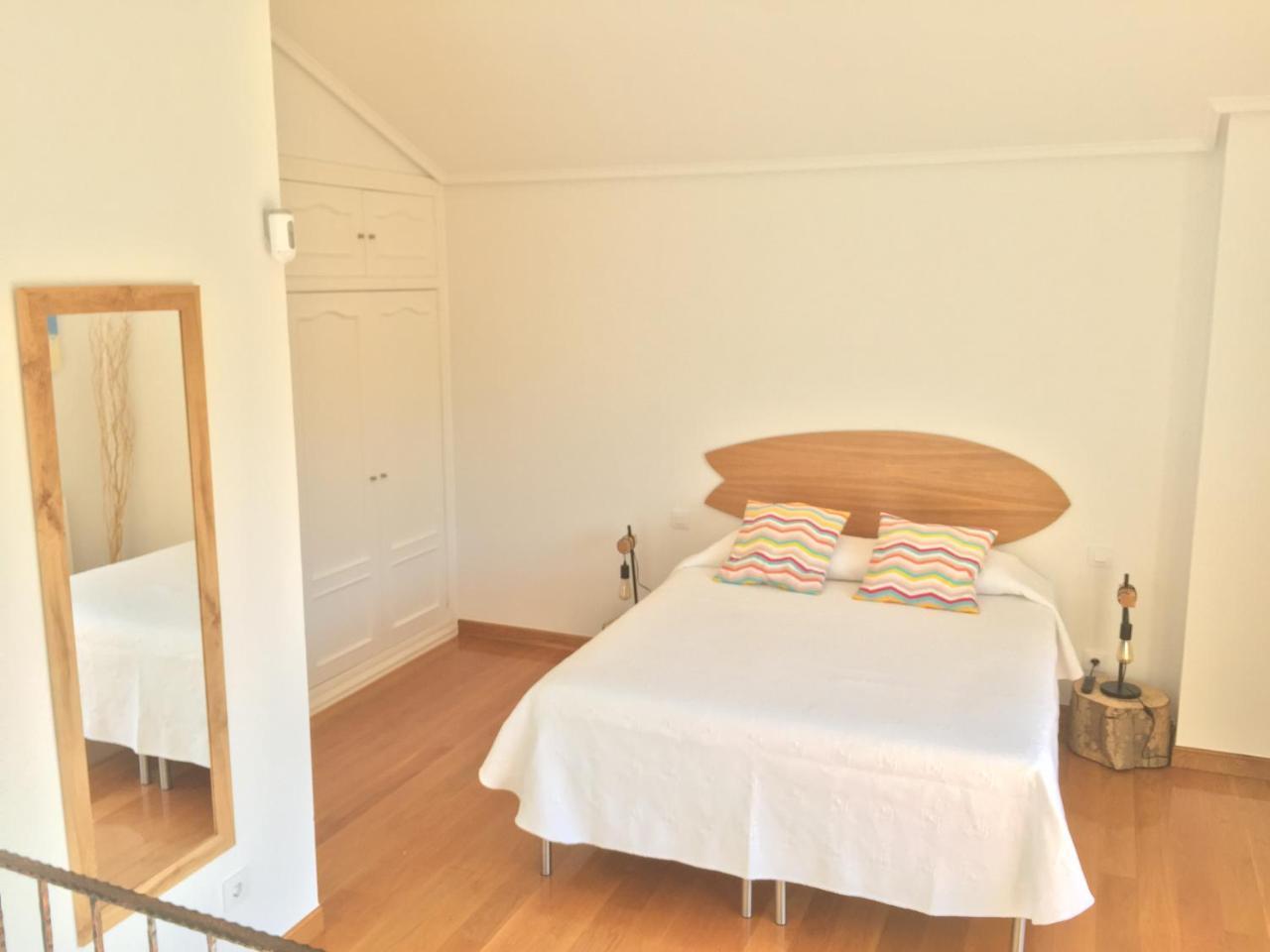 Somo Surfskate Hostel Castañedo Екстериор снимка
