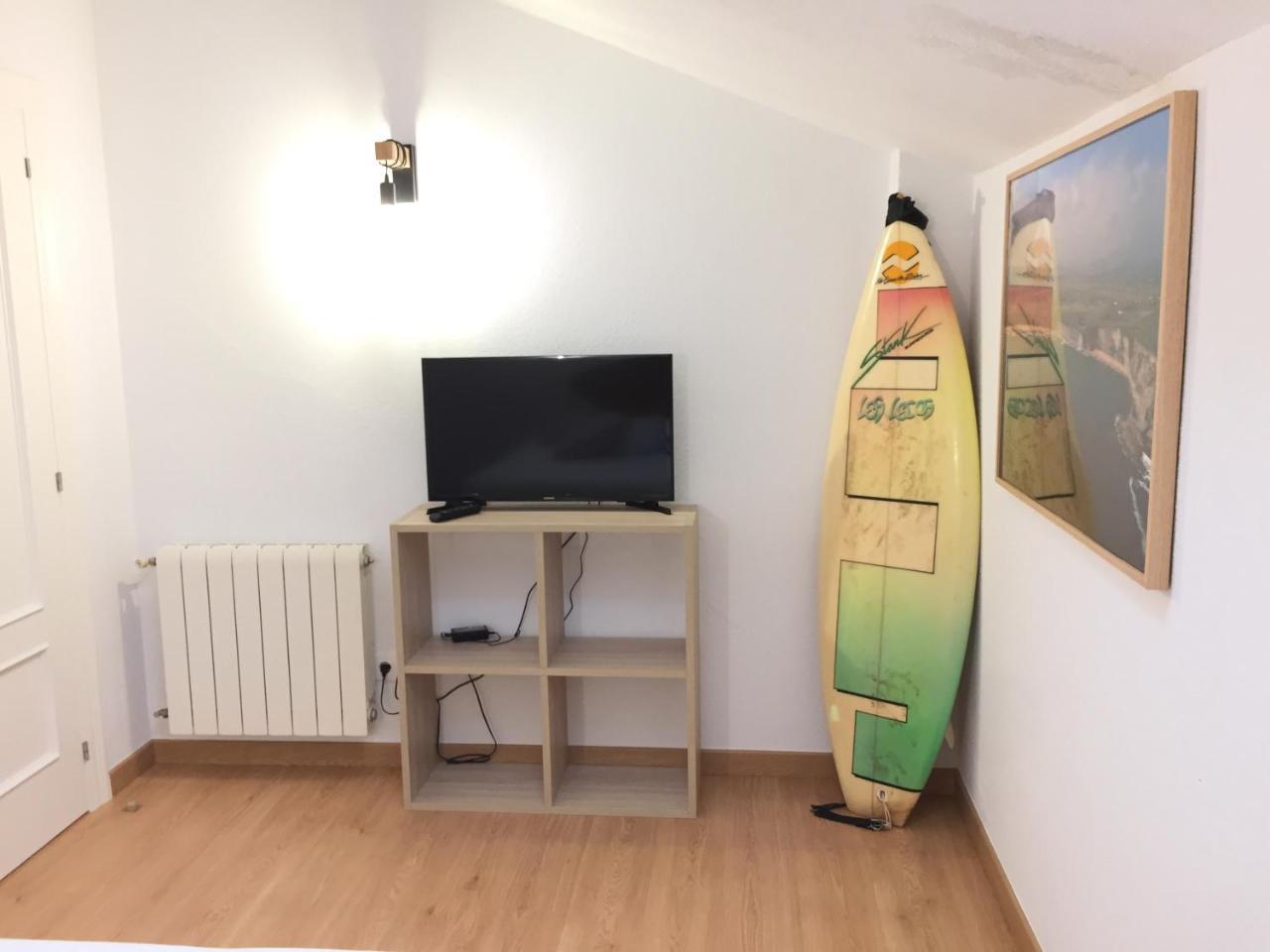Somo Surfskate Hostel Castañedo Екстериор снимка